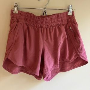 Lulu lemon tracker short